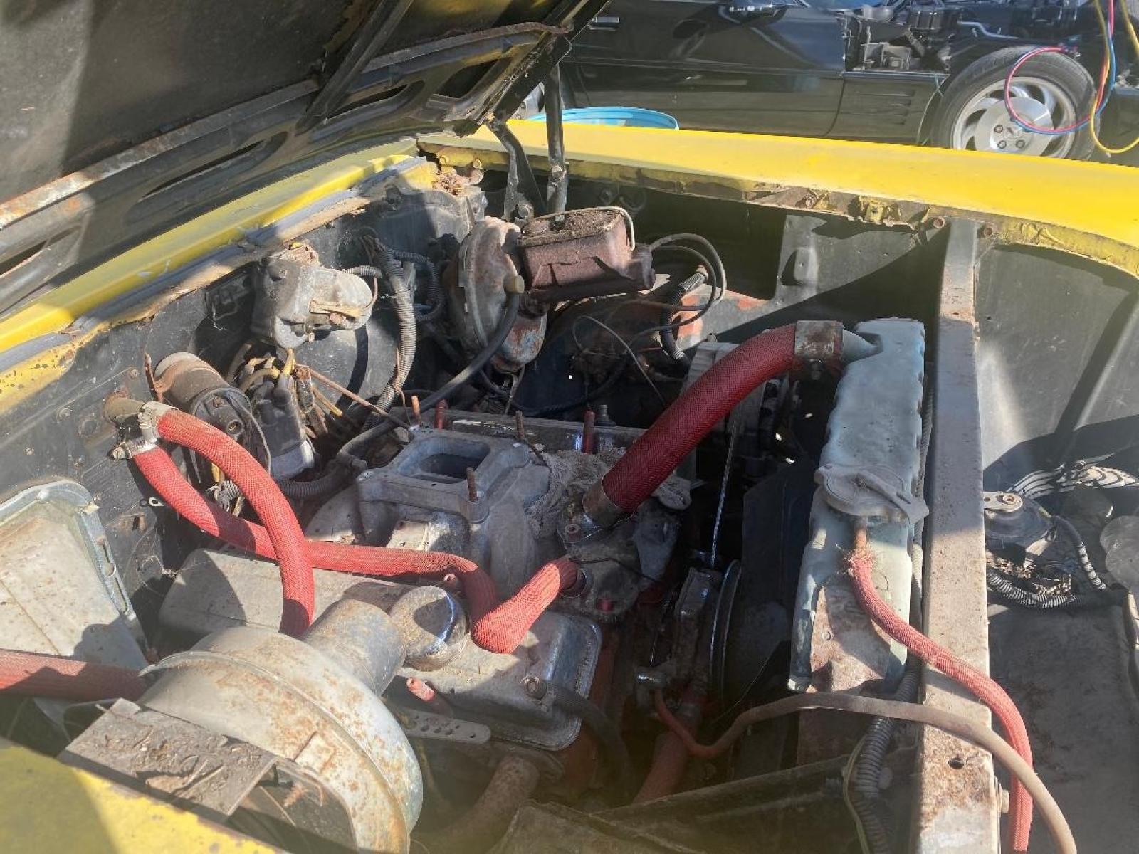1957 Yellow /Tan Chevrolet 150 with an 327 V8 engine, 4 Spd transmission, located at 1687 Business 35 S, New Braunfels, TX, 78130, (830) 625-7159, 29.655487, -98.051491 - Sittin under a shed find!! 1957 Chevrolet 150 once in its life was running the drag strip. Miles unknown equipped with a 327 V8 paired with a 4 speed transmission within a shatter proof bell housing. Ready for total restoration - Photo #9